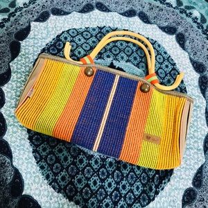 Special-designed handbag w/ wood handle